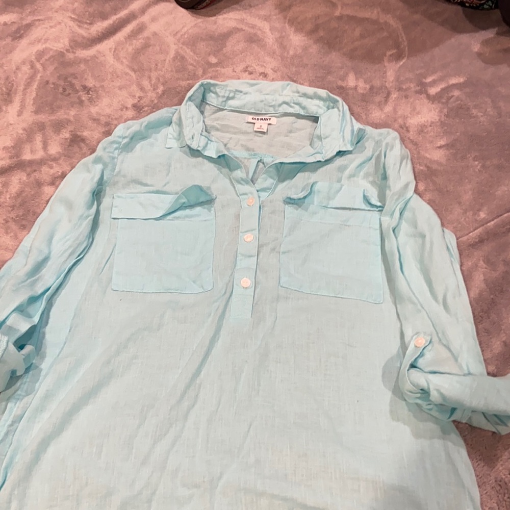 Old navy turquoise blouse